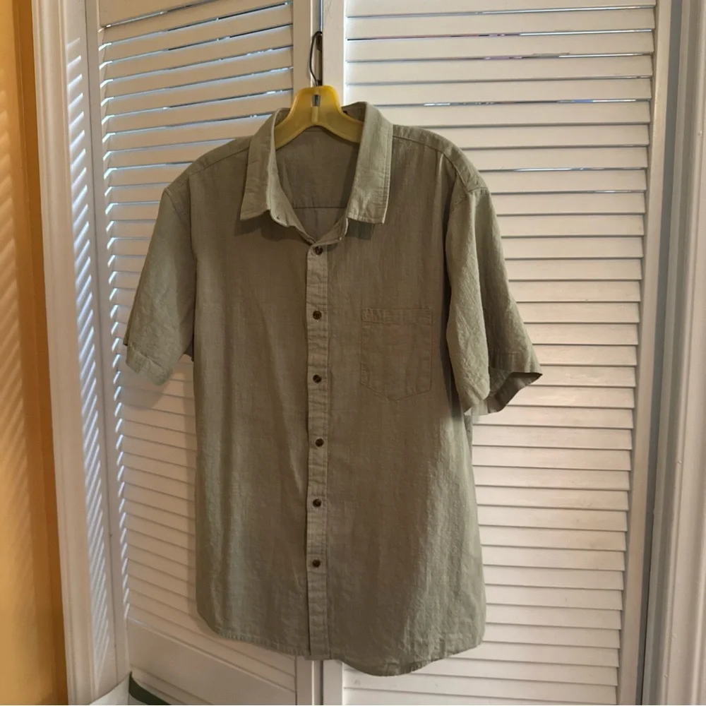 Men's Casual Button Down Shirt - Olive - Picture 2 of 12